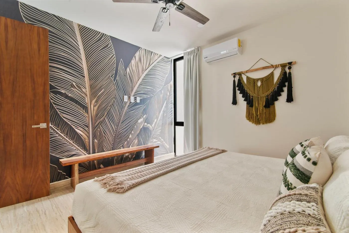Private Rooftop Pool, Panoramic Views, Near Beach Tulum