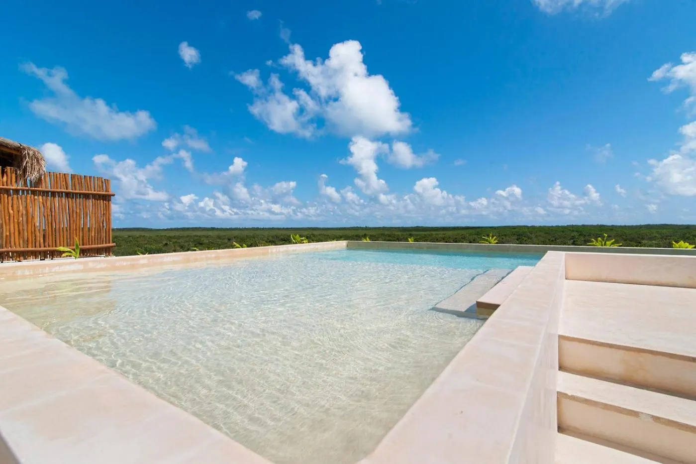 Apartment Private Rooftop Pool, Panoramic Views, Near Beach Tulum