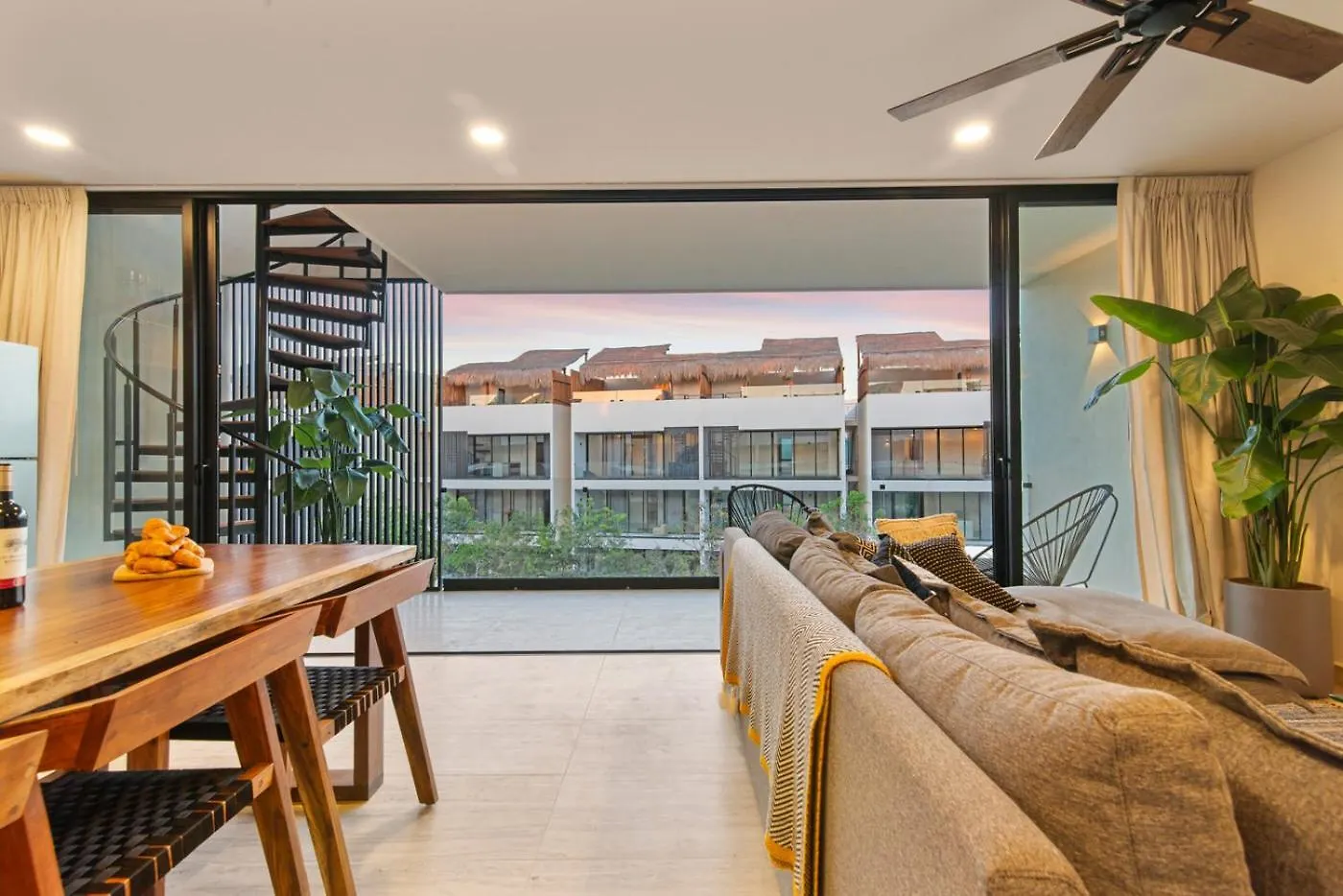 Private Rooftop Pool, Panoramic Views, Near Beach Tulum Apartment