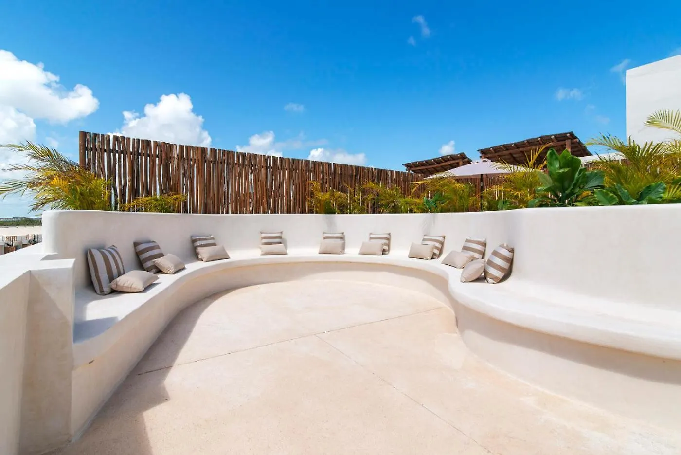 Private Rooftop Pool, Panoramic Views, Near Beach Tulum Mexico